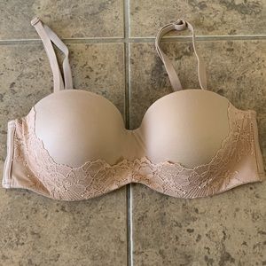 Victoria Secret Nude Strapless Bra w straps